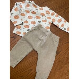 Little Planet Organic By Carters- Pumpkin Outfit- Size 18m